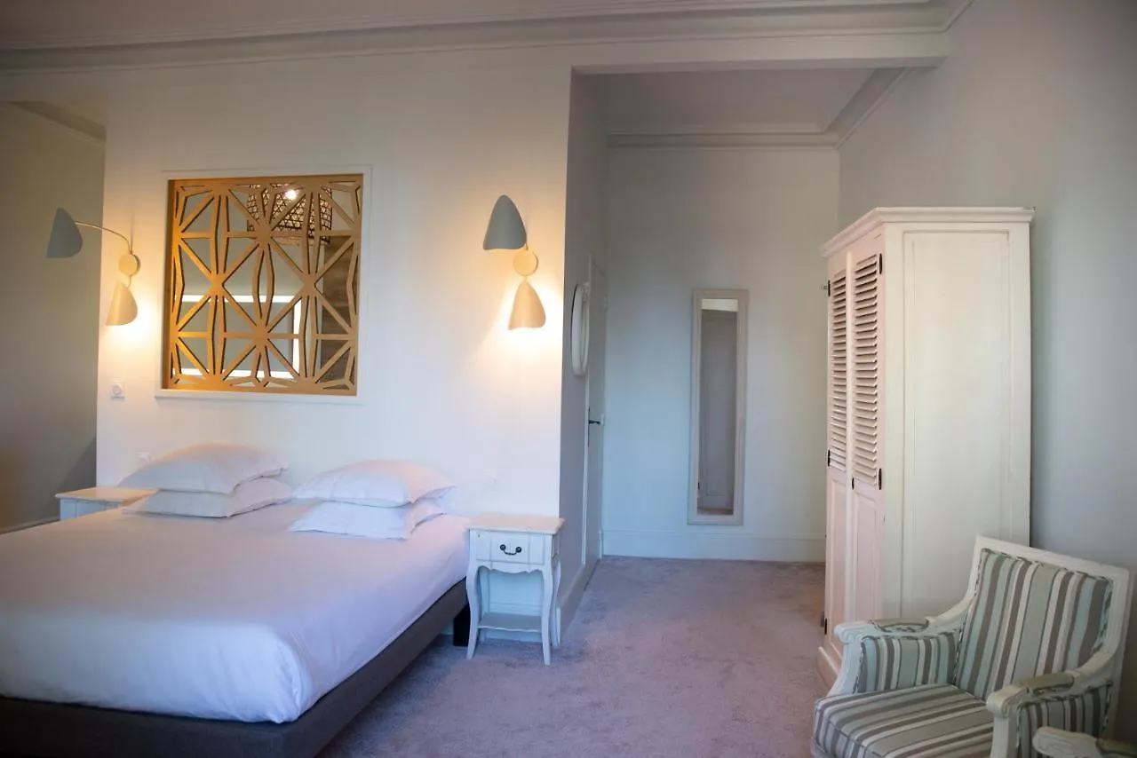 Manoir Le Roure Hotel Chateauneuf-du-Rhone